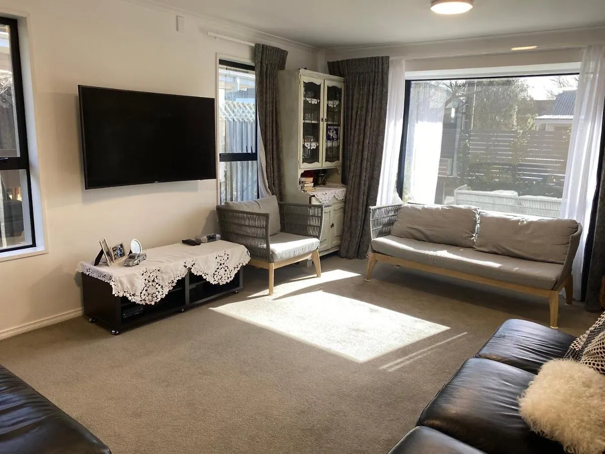 20A Chepstow Avenue, Chch Bed & Breakfast Christchurch New Zealand