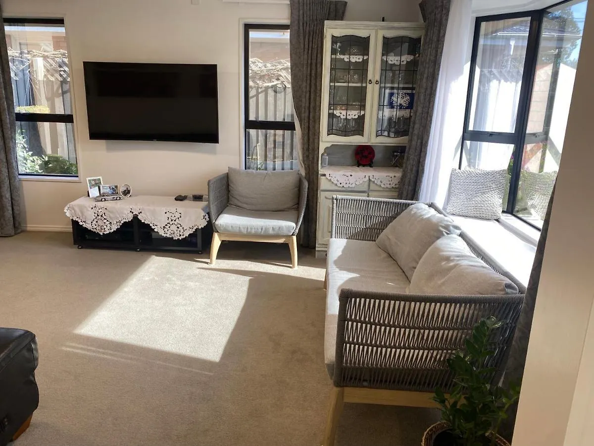 20A Chepstow Avenue, Chch Bed & Breakfast Christchurch New Zealand